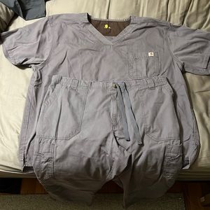 Carhartt scrub set